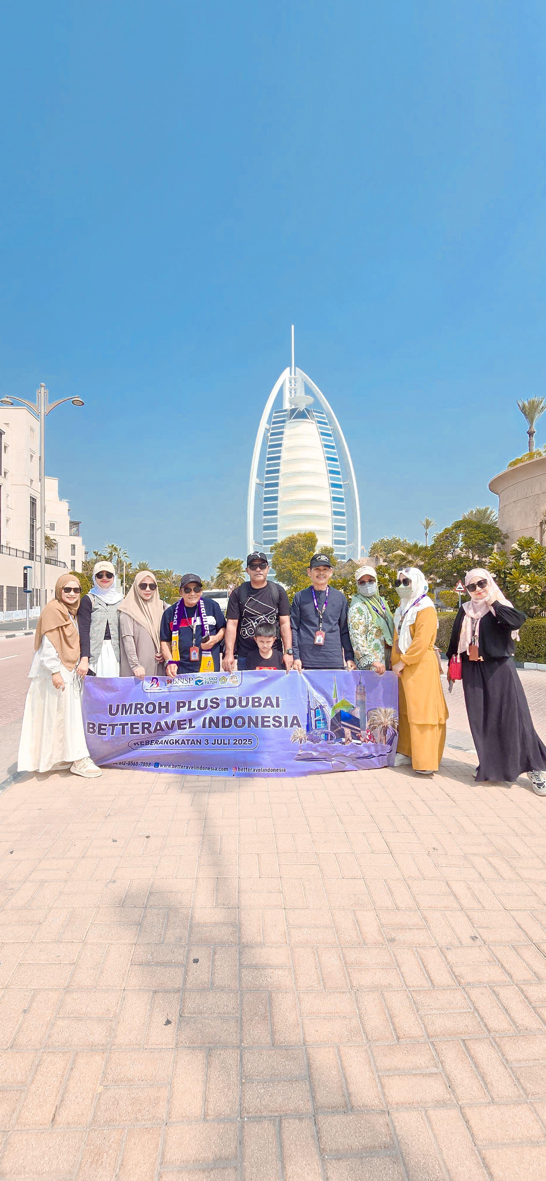 PAKET UMROH NYAMAN KEBERANGKATAN 25 NOVEMBER 2025 START TERNATE